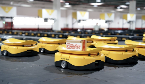 Doanh nghiệp Việt Nam đầu tiên dùng robot chia hàng, giảm 60% chi phí nhân công2